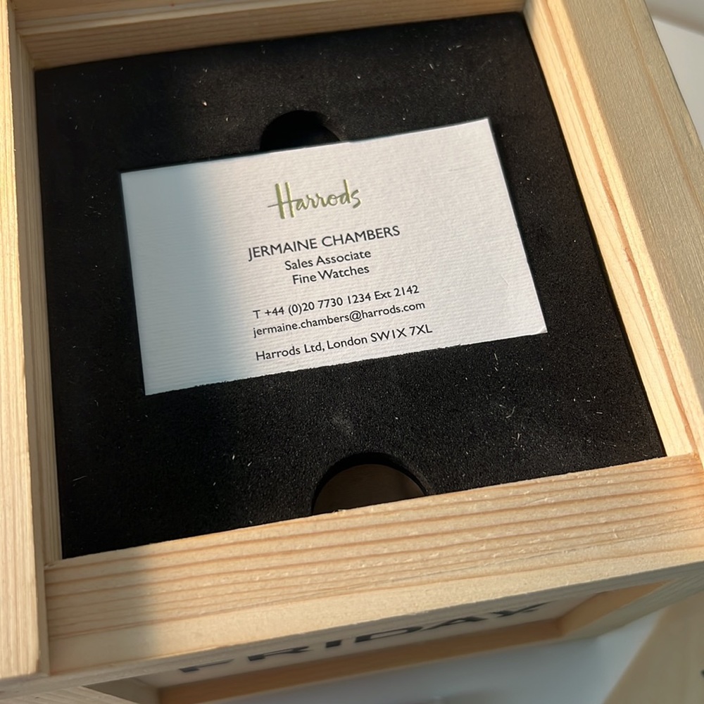 Brand new! Original Box and papers. Seven Friday automatic movement watch. - Picture 9 of 15